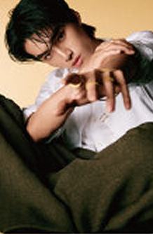 wonderland A版杂志卡 ver.C