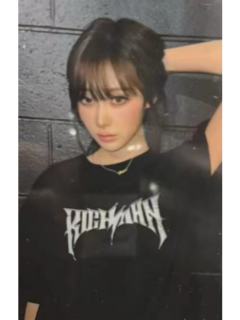 快闪短袖T恤卡 梨