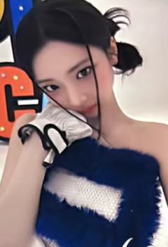 卡册卡 露