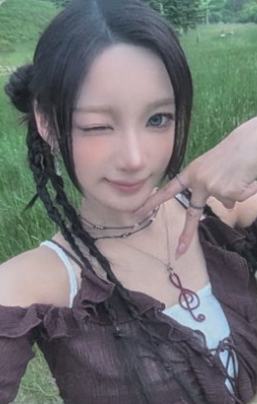 sw1.0 4 线下wink比耶