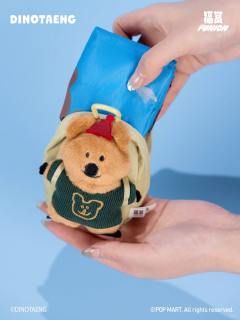 E赏-背书包-资料图