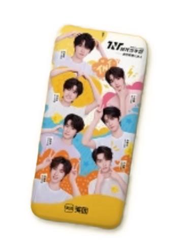 美团小炸多巴胺充电宝