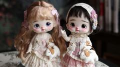 Nommidoll