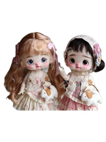 Nommidoll