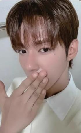 risingstar签售线下 jl