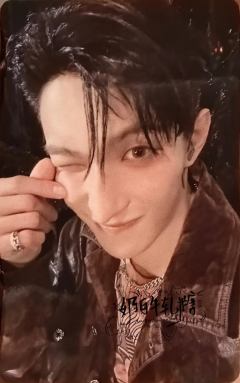 yzy北京签售卡 硕