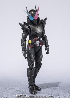SHF 假面骑士Build 兔子坦克危险形态 平成世代版