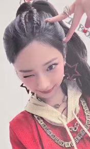 满额卡 露