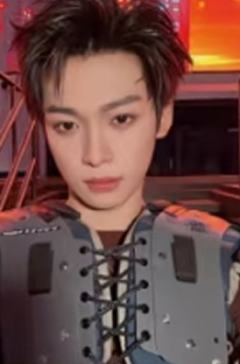 时装男士B版杂志卡 ver.B