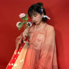蕾丝披肩斗篷-资料图