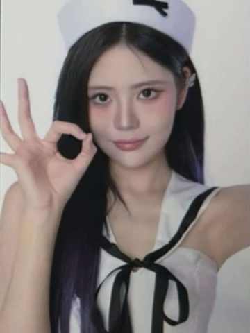 夏莹 25青春盛典场限纪念小卡 ver.C