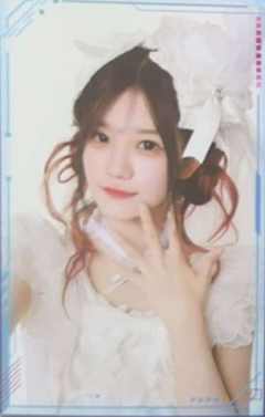 徐钰清 25青春盛典场限纪念闪卡