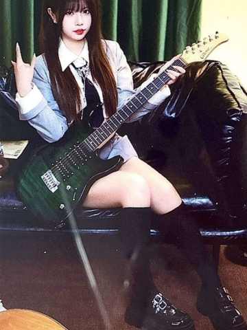 白佳媛 modern flash春季PVC