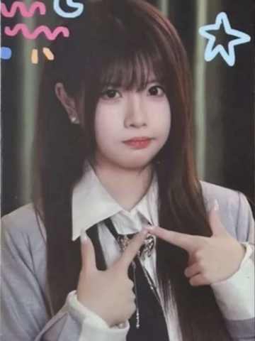 白佳媛 modern flash春季表情包卡