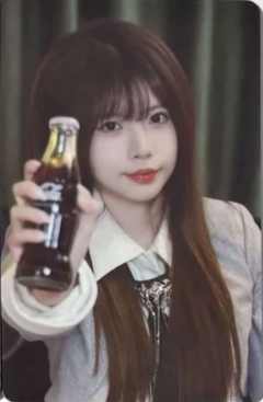 白佳媛 modern flash春季小卡ver.B