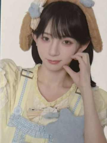 齐灵泉 25青春盛典场限纪念小卡 ver.B