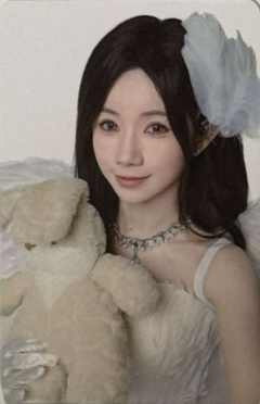 李秋月 25青春盛典场限纪念小卡 ver.A