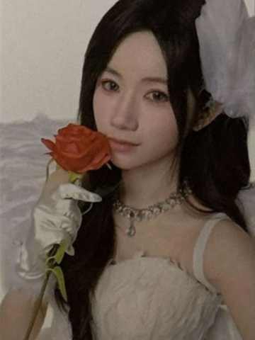 李秋月 25青春盛典场限纪念小卡 ver.B