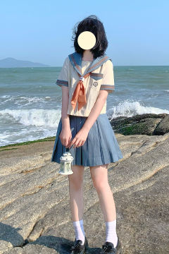 花阳中·水手服-资料图