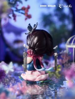 蝶牵花绕梦-资料图