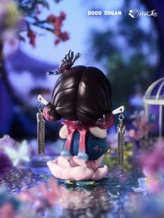 蝶牵花绕梦-资料图