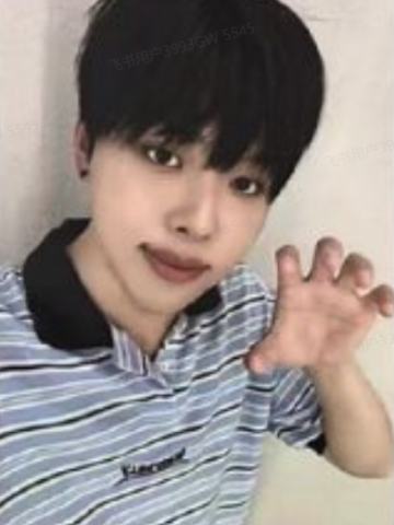 爱豆驿站上海签售2