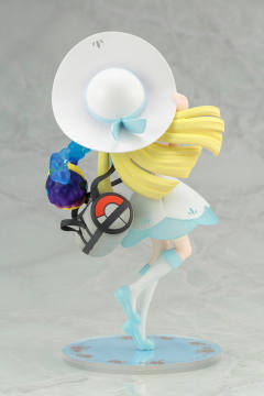 Pokémon Center Original Figure 科斯莫古 莉莉艾 -资料图