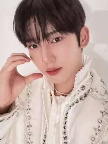 专卡9 FAIRYTALE ver.A