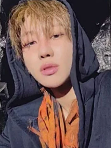 yzy北京签售卡 八