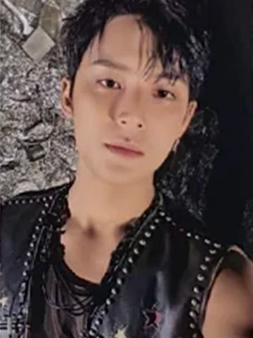 yzy北京签售卡 奎