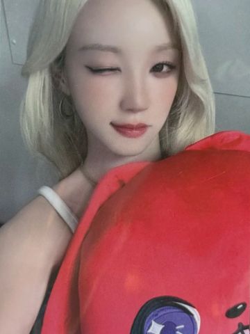 抱枕卡