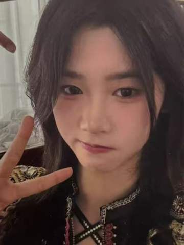 李婷《B·RISE梦之门》小卡