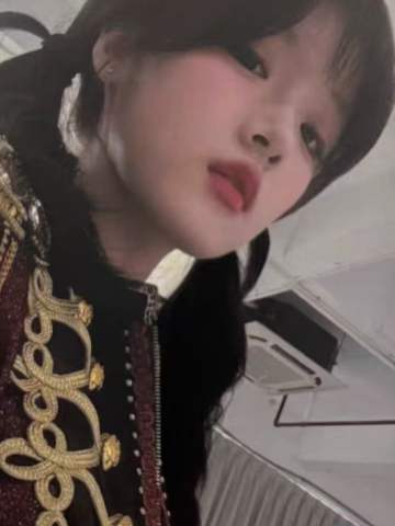 刘诗彤《B·RISE梦之门》小卡