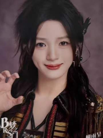 柳雨呈《B·RISE梦之门》生写ver.A