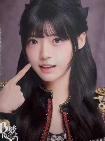 曾昕妍《B·RISE梦之门》生写ver.B