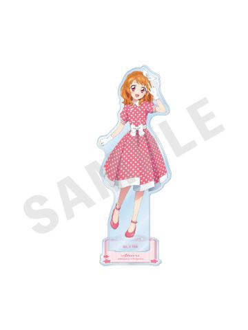 大空明-波点连衣裙立牌