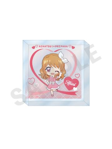 大空明-波点连衣裙亚克力块