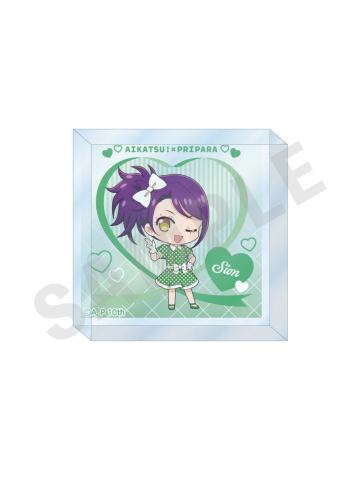 东堂诗音-波点连衣裙亚克力块