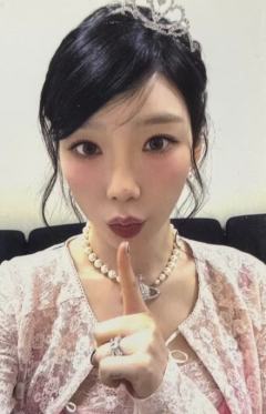 25生日周边卡 泰