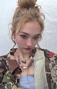 m2u签售ella
