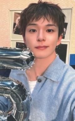 五周年快闪满额卡 萨