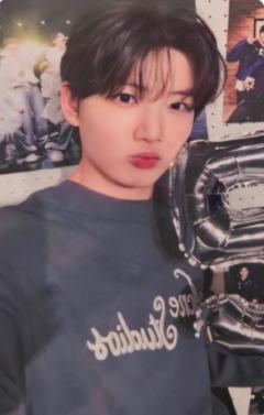 五周年快闪满额卡 奎