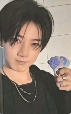 k4线下签售 奎