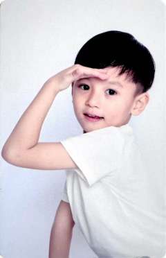 25台历单人款小卡  智恩涵ver.G