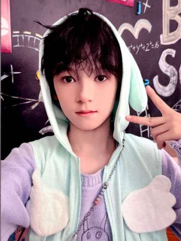 25台历单人款小卡 智恩涵ver.B