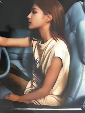 袁一琦《Super Winner》杭州主题生写 ver.C