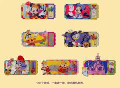 米奇-上迪25万圣节系列徽章盲盒-资料图