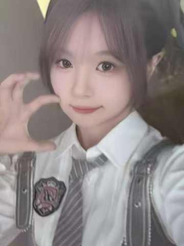 黄宣绮 B·RISE梦之门主题小卡 ver.C