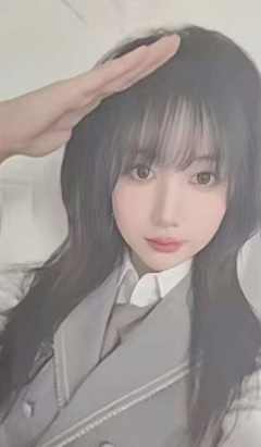 张宸祎 B·RISE梦之门主题小卡 ver.C