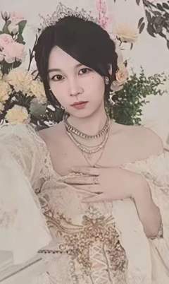 龙亦瑞《秋欧》主题小卡 ver.B